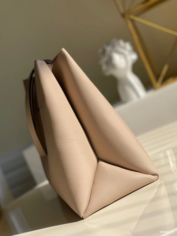 VUITTON SHOPPER LOCKME LOUIS 0112